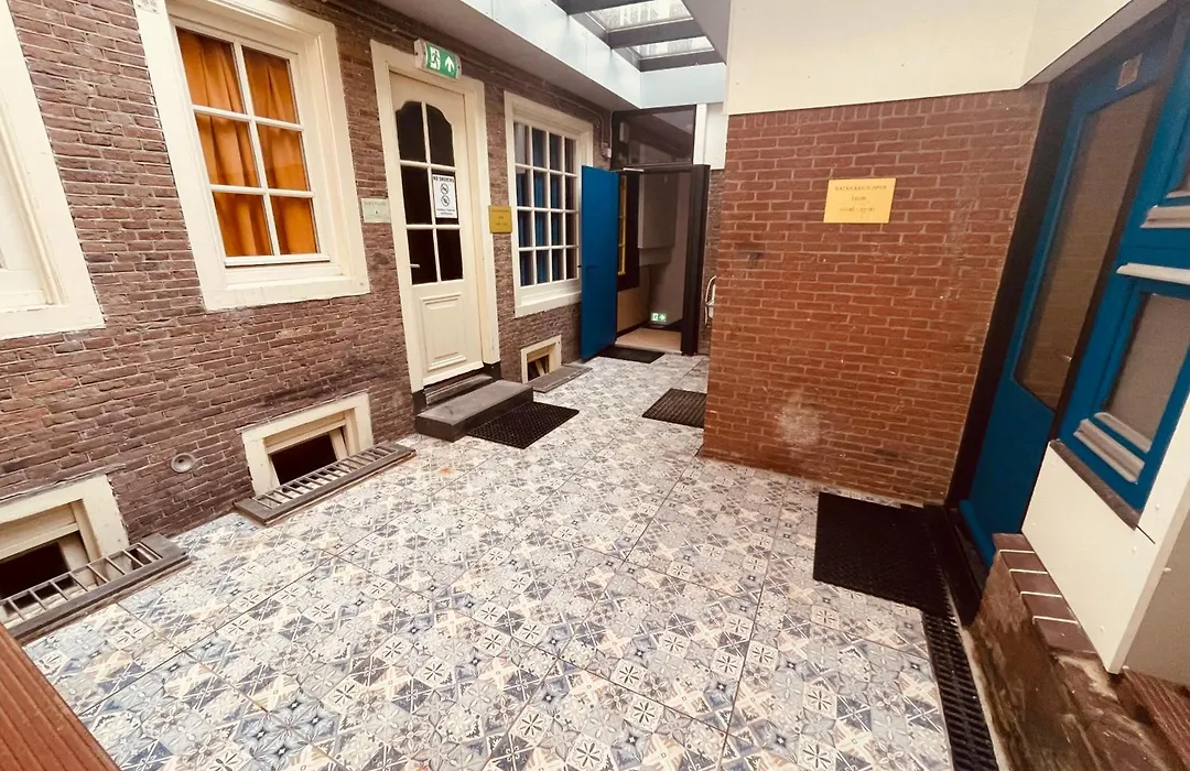 Heart Of Amsterdam Hostel-1